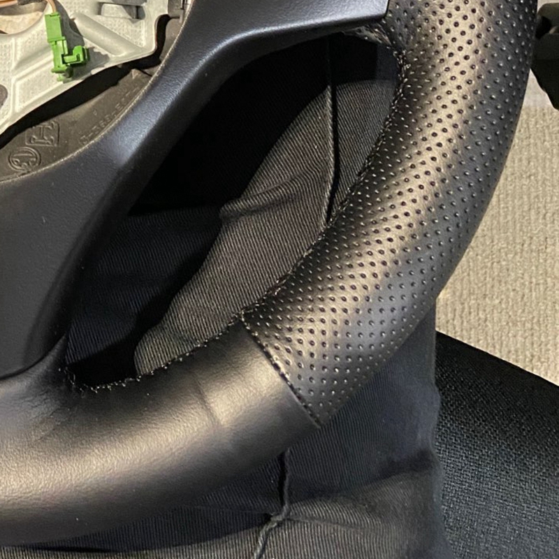 Antypoślizgowe akcesoria samoc – Car Steering Wheel Cover Anti Slip Breathable recenzja i cena
